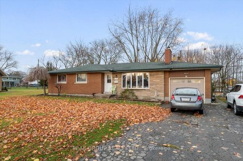 18 Karen Cres, Welland, ON, L3C2Y6 | Card Image