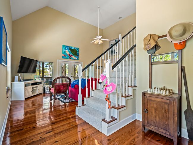 27 Harry Morrison Island Dr, House other with 3 bedrooms, 2 bathrooms and 3 parking in Alligator Point FL | Image 9