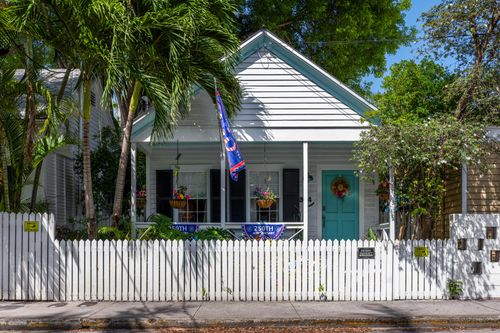 914 Windsor Ln, Key West, FL, 33040-6453 | Card Image