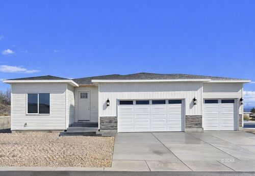 2966 Eleanor Ct, Elko, NV, 89801-4528 | Card Image