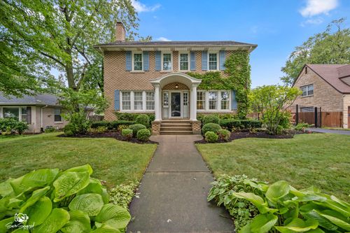 1295 Taylor St, Joliet, IL, 60435-5837 | Card Image