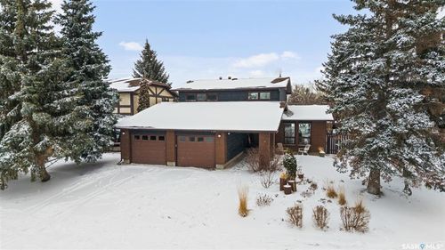 2002 Braun Bay E, Regina, SK, S4V2Z3 | Card Image