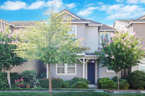 3927 Streamline Street, Sacramento, CA, 95834 | Card Image