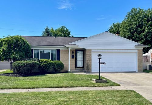 40547 Orangelawn Avenue, Plymouth, MI, 48170 | Card Image