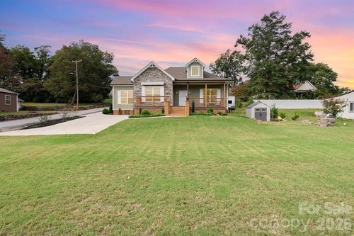 334 S Howard Avenue, Landrum, SC, 29356 | Card Image