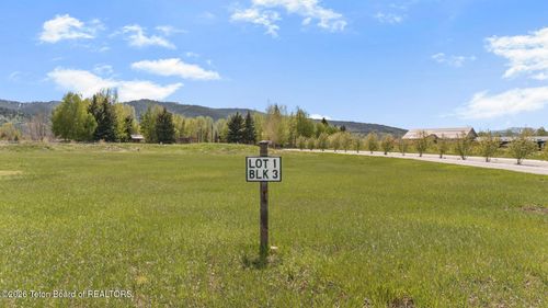 9521 Timberline Loop, Victor, ID, 83455 | Card Image