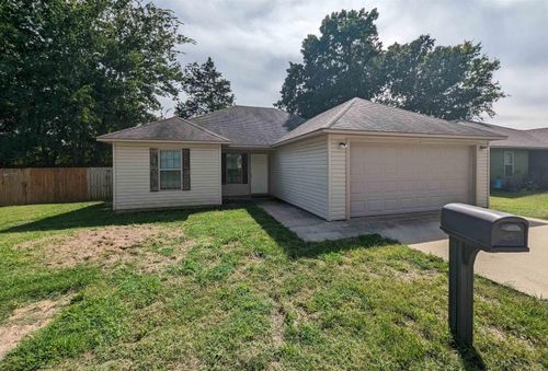 40 Southstone Dr, Southside, AR, 72501-5002 | Card Image