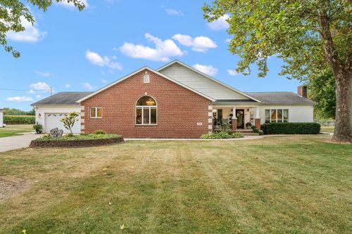 1705 E Lake Kenoyer Rd, Brook, IN, 47922-8804 | Card Image