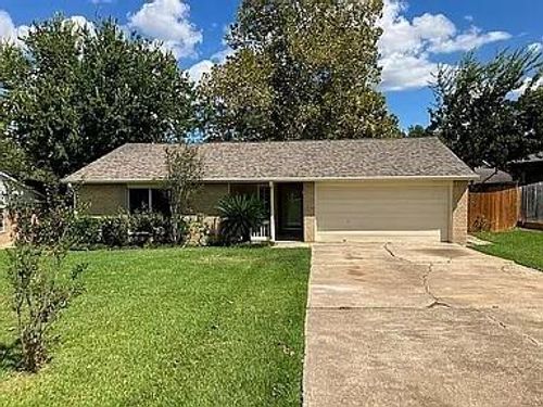 12550 Hackberry Dr, Willis, TX, 77318-5316 | Card Image