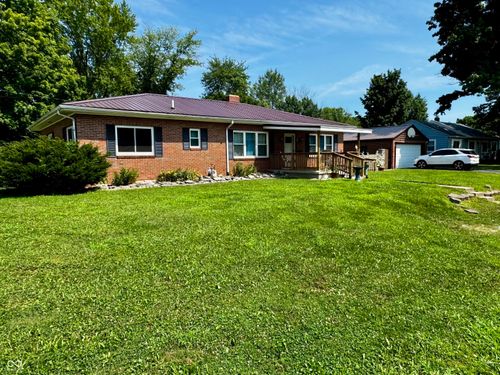2 Park Ln, Crawfordsville, IN, 47933-3153 | Card Image