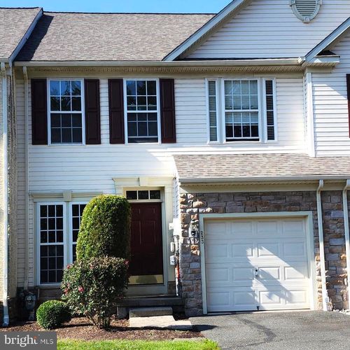 233 Creekside Dr, POTTSTOWN, PA, 19464-2989 | Card Image