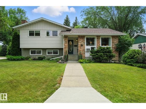2 Laydon Dr, Saint Albert, AB, T8N2N2 | Card Image