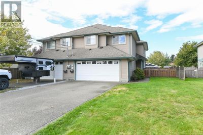 A - 70 Petersen Rd S, Home with 3 bedrooms, 3 bathrooms and 4 parking in Campbell River BC | Image 2