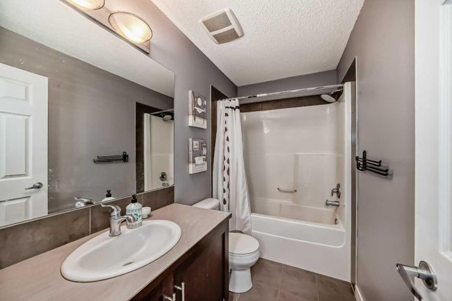 83 Panatella Hill Nw, Home with 3 bedrooms, 2 bathrooms and 2 parking in Calgary AB | Image 29