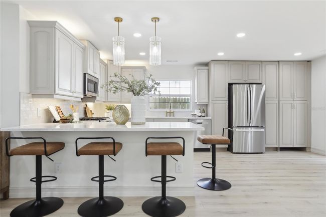 1712 25 Th Ave N, House other with 2 bedrooms, 1 bathrooms and null parking in ST PETERSBURG FL | Image 10