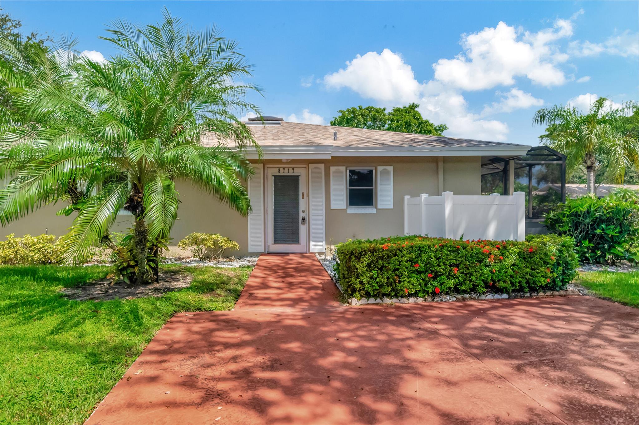 Echo Ln, Boca Raton, FL 33496