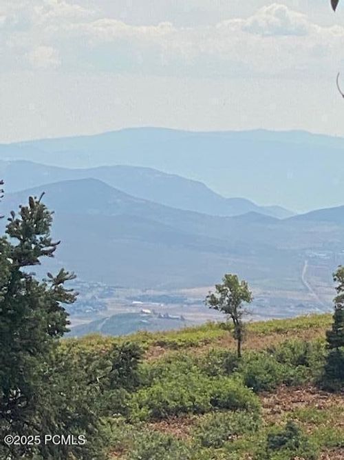 pi-c-47-2393 S Navajo Rd, Coalville, UT, 84017-9387 | Card Image