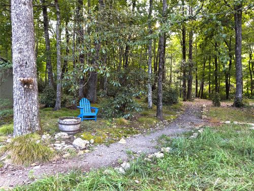 124 Sweetwater Rdg, Burnsville, NC, 28714-8892 | Card Image