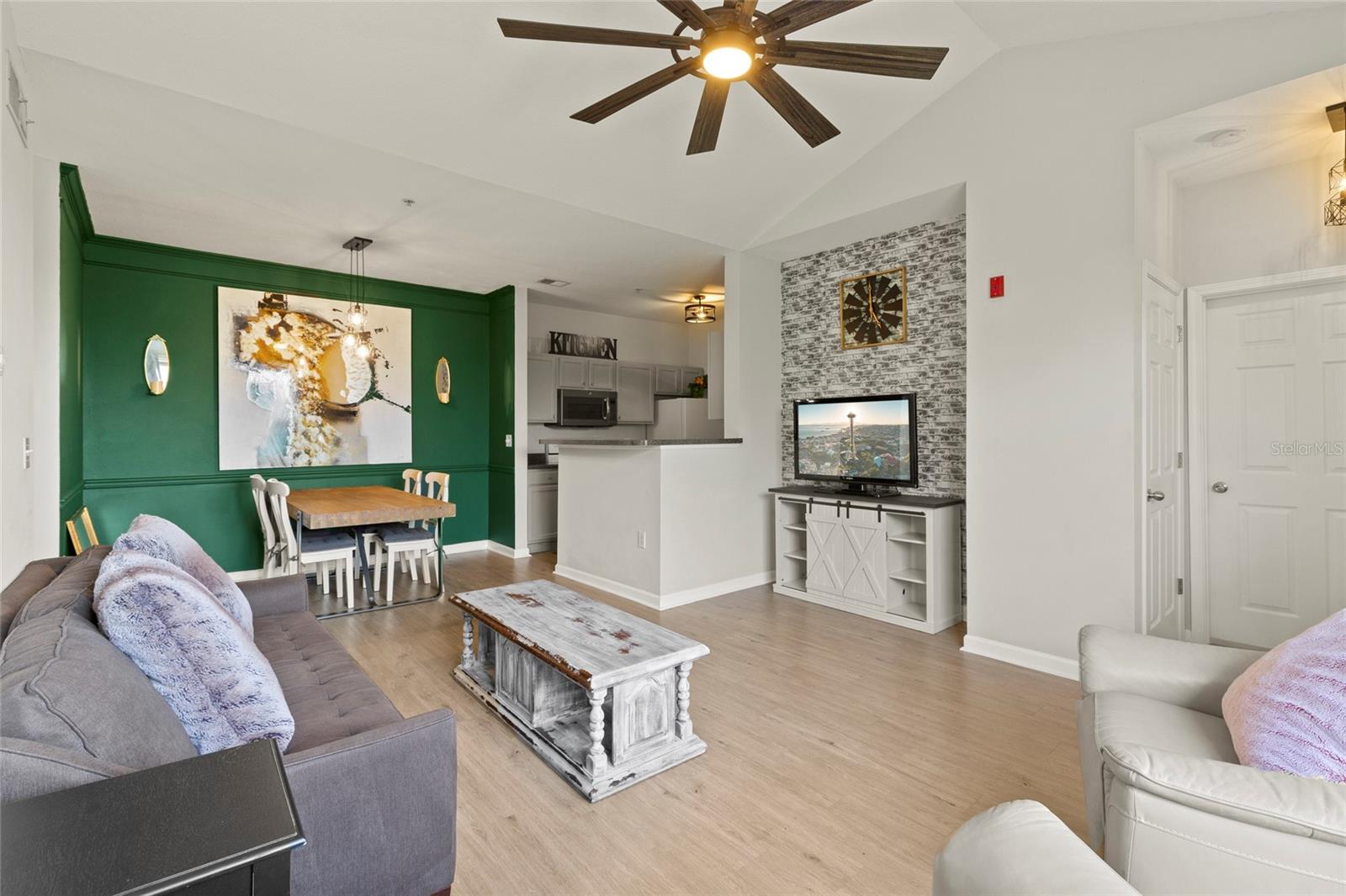 Residential Lease in BRADENTON 4