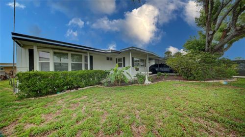 2753 Vindale Rd, TAVARES, FL, 32778-4555 | Card Image
