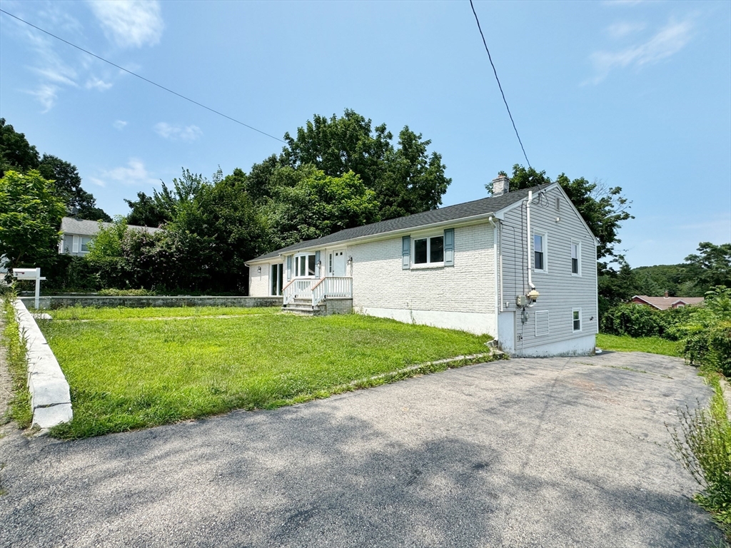 Michael Ct, Coventry, RI 02816