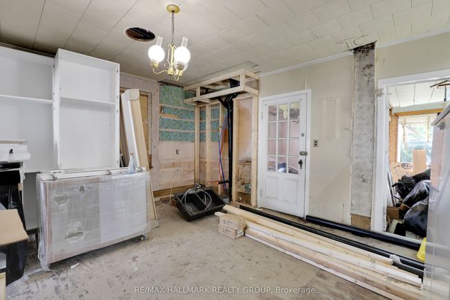 211 St Philippe St, House other with 2 bedrooms, 0 bathrooms and 1 parking in Alfred ON | Image 8