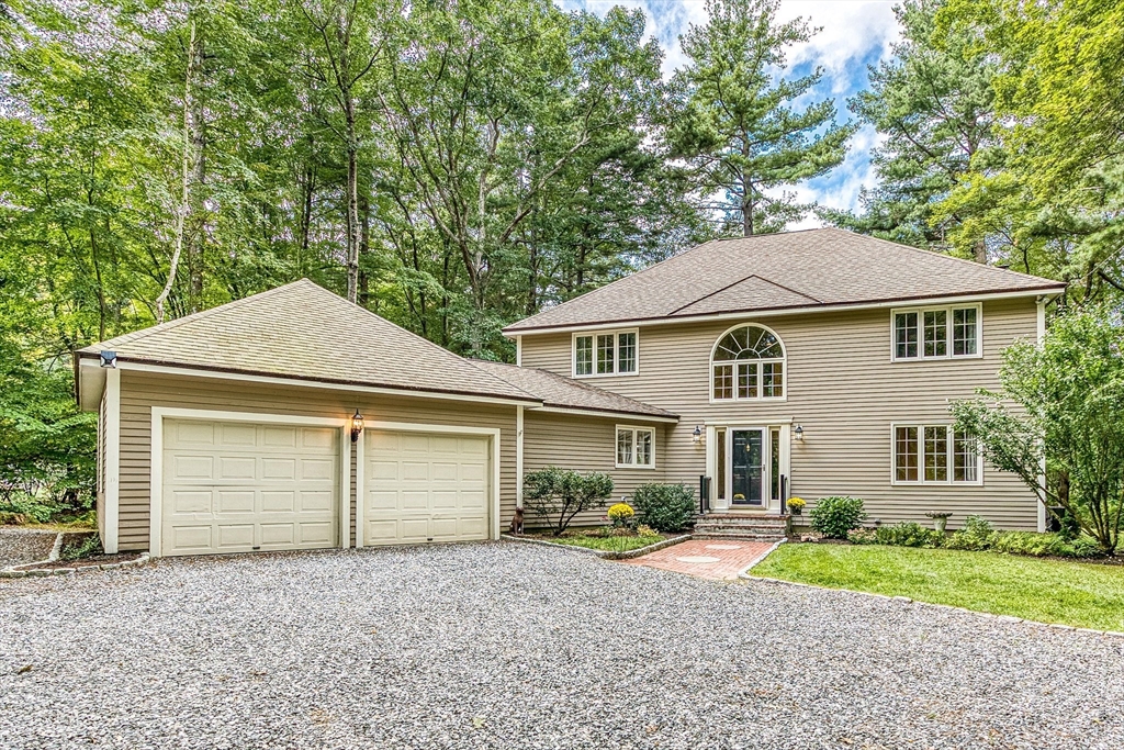Nash St, Westborough, MA 01581