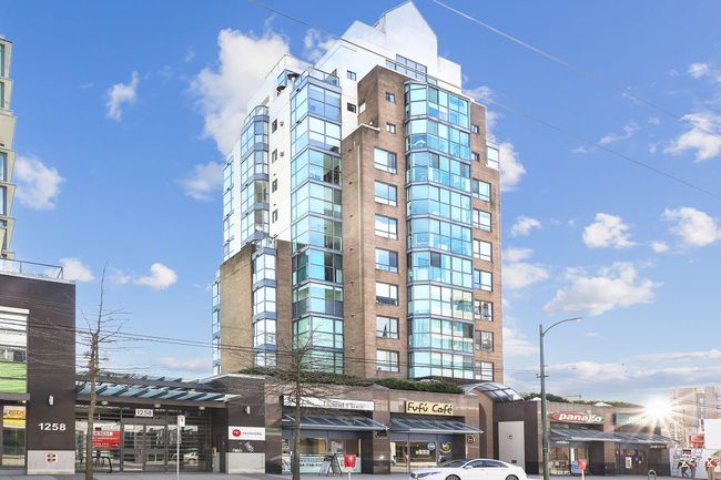 PH - 1268 W Broadway, Condo with 2 bedrooms, 2 bathrooms and 2 parking in Vancouver BC | Image 1