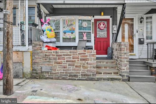312 W Mahanoy St, MAHANOY CITY, PA, 17948-2527 | Card Image