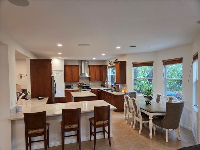 383 Berenger Walk, House other with 5 bedrooms, 3 bathrooms and null parking in Royal Palm Beach FL | Image 6