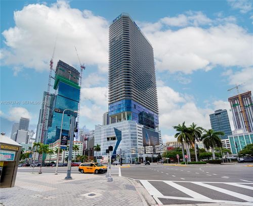 2517-398 Ne 5th St, Miami, FL, 33132-2084 | Card Image