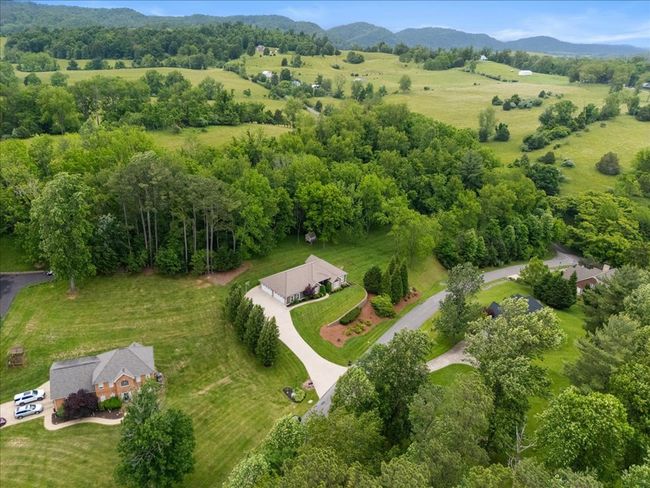 20118 Heron Cir, House other with 4 bedrooms, 4 bathrooms and 4 parking in Abingdon VA | Image 79