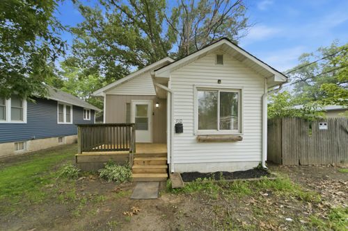 910 E 6th St, Hobart, IN, 46342 | Card Image