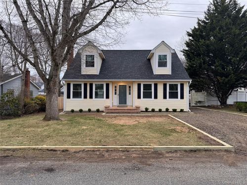 91 17th St, Wading River, NY, 11792-1927 | Card Image