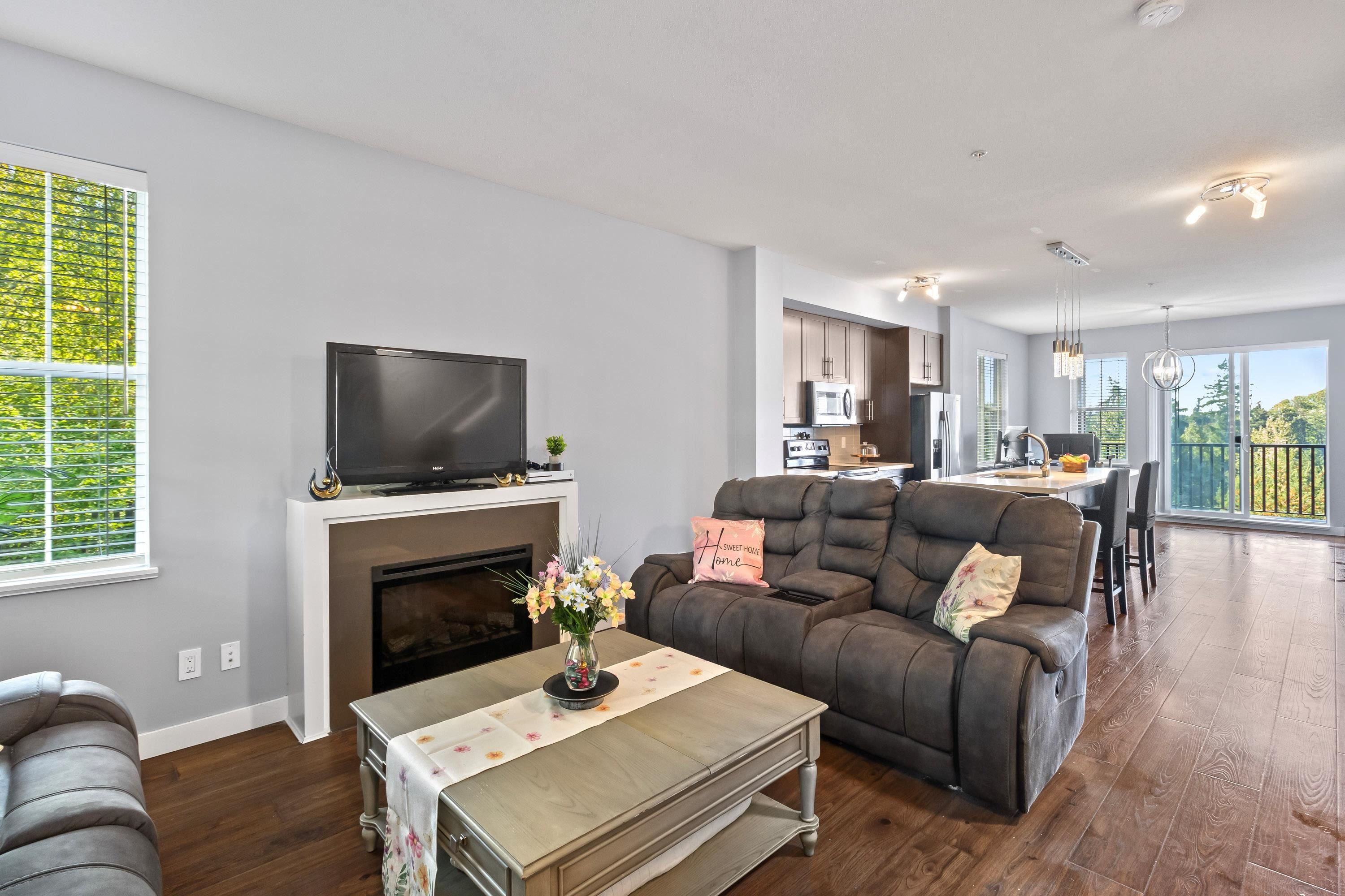 Residential in Maple Ridge 5