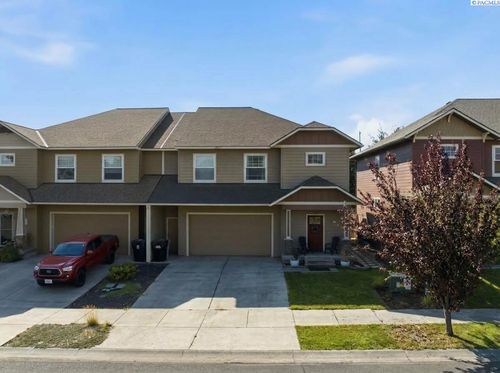 1273 Sw Big Sky Ct, Pullman, WA, 99163-5278 | Card Image