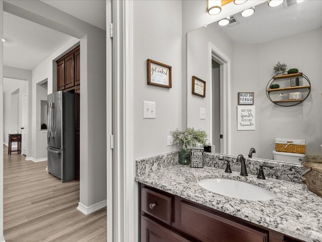 16941 Cowan Rd, House other with 3 bedrooms, 3 bathrooms and 2 parking in Alvin TX | Image 33