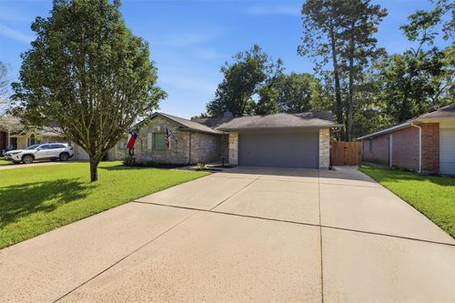 17706 Typhoon Way, Crosby, TX, 77532-4122 | Card Image