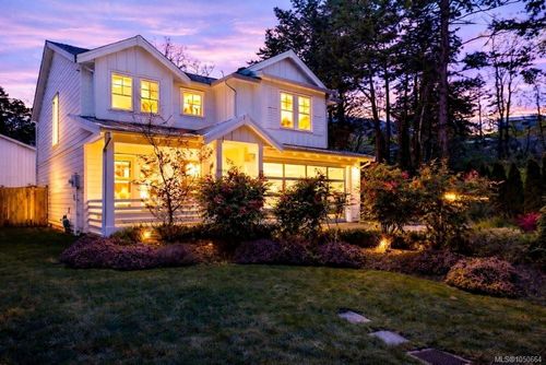 30 Jedburgh Rd, Victoria, BC, V9B1K8 | Card Image