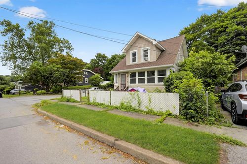 63 Oakdale Ave, Poughkeepsie, NY, 12601-1639 | Card Image