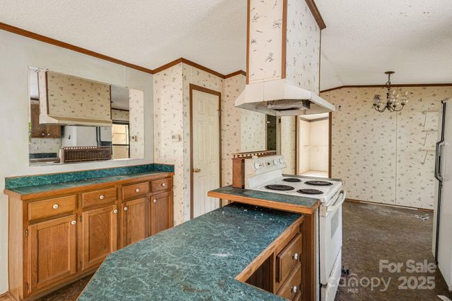 501 Deer Chase Cir, House other with 2 bedrooms, 2 bathrooms and null parking in Cedar Mountain NC | Image 14