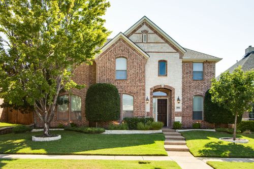 9304 Leafy Glade Rd, Plano, TX, 75024-7068 | Card Image