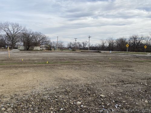 1 W Phillips Rd, Skiatook, OK, 74070 | Card Image