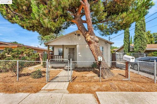 159 Poinsettia Ave, Bay Point, CA, 94565-1623 | Card Image