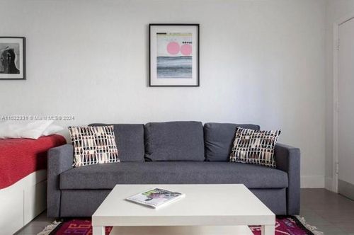 apt-307-4015 Indian Creek Dr, Miami Beach, FL, 33140-3748 | Card Image