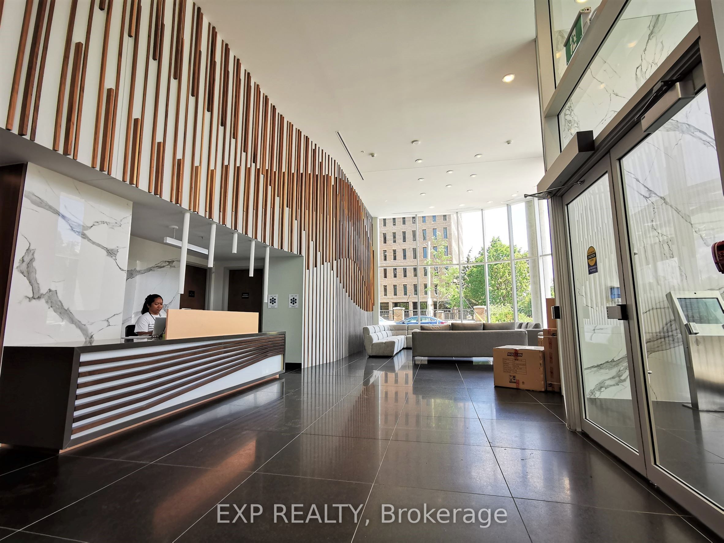 Residential Lease in Dows Lake - Civic Hospital and Area 4