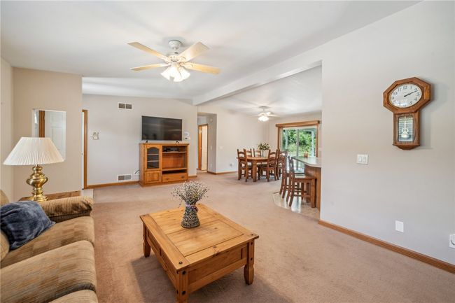 452 Upper Service Rd, House other with 3 bedrooms, 3 bathrooms and 8 parking in Hookstown PA | Image 18