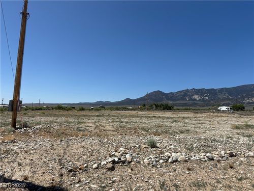 370 Pioche St, Baker, NV, 89311 | Card Image