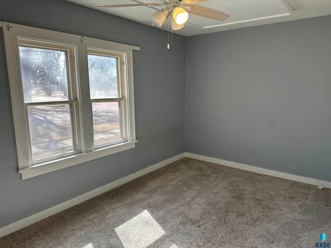 200 E 2 Nd St, House other with 3 bedrooms, 1 bathrooms and null parking in Freeman SD | Image 21