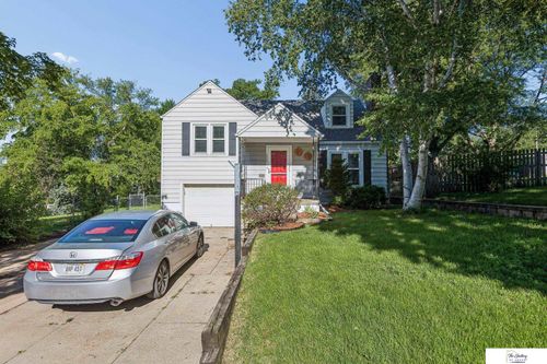 2024 N 62nd St, Omaha, NE, 68104-4706 | Card Image